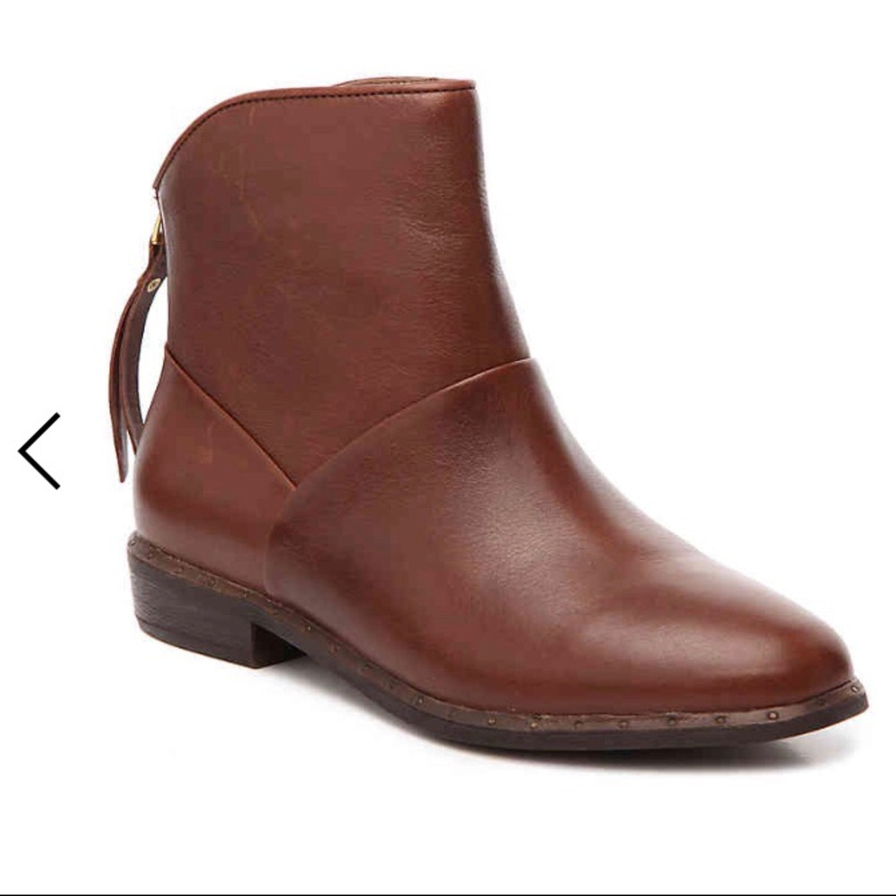 NEW Ugg Bruno Leather Ankle Boot Sz 7